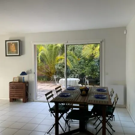 Arcachon-pereire Maison Jumelee 2 Chambres 4 Pers -jardinet Privatif Arcachon