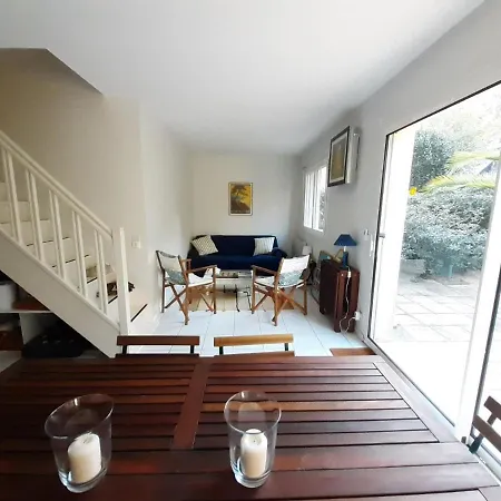 Arcachon-pereire Maison Jumelee 2 Chambres 4 Pers -jardinet Privatif Holiday home